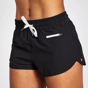 Vuori Clementine Shorts in Black Size XS